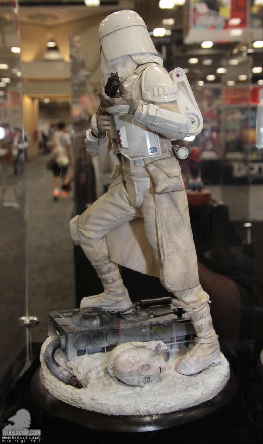 SDCC_2013_Sideshow_Collectibles_Star_Wars_Thursday-015.jpg