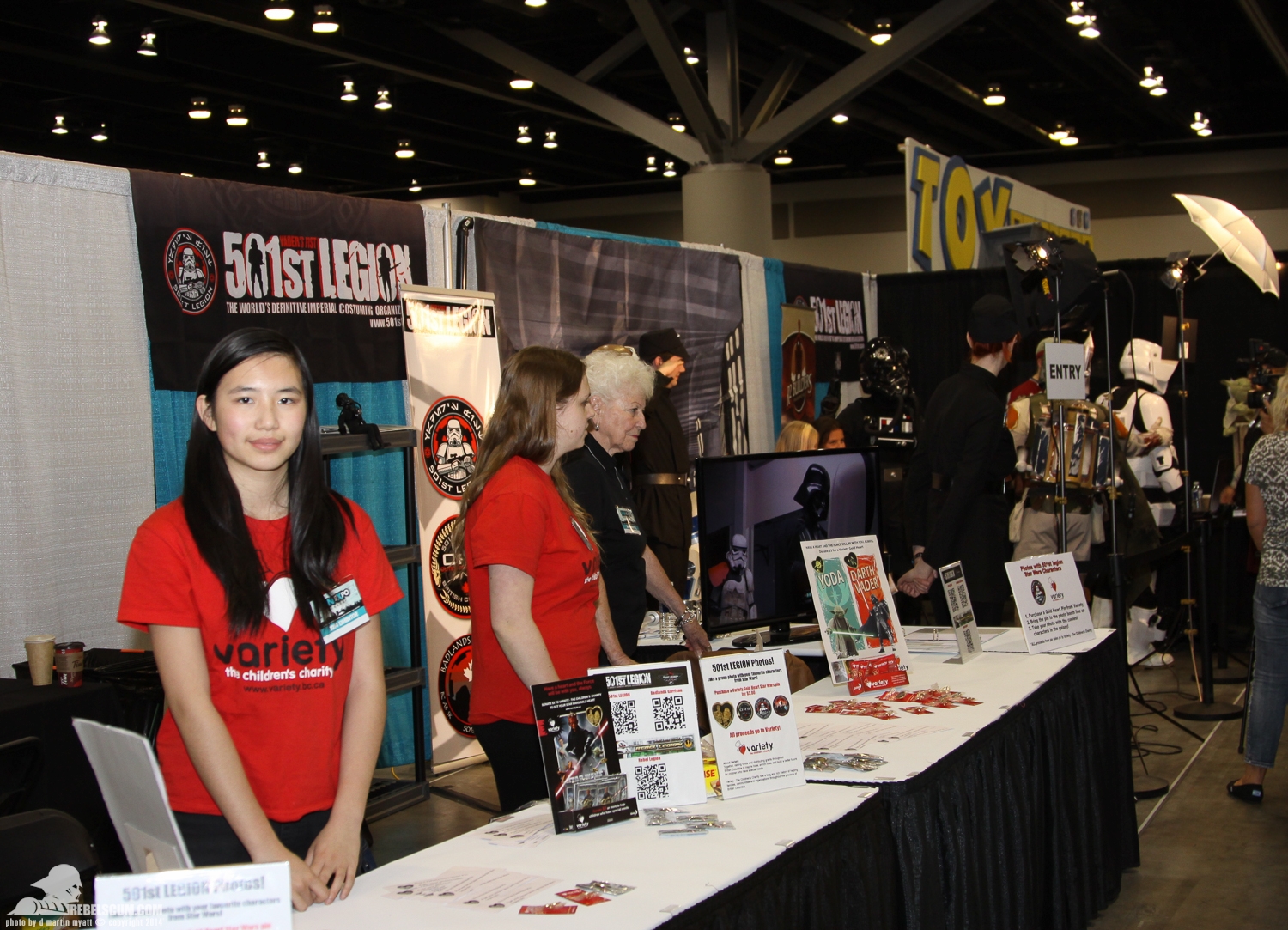 2014-Fan-Expo-Vancouver-008.jpg
