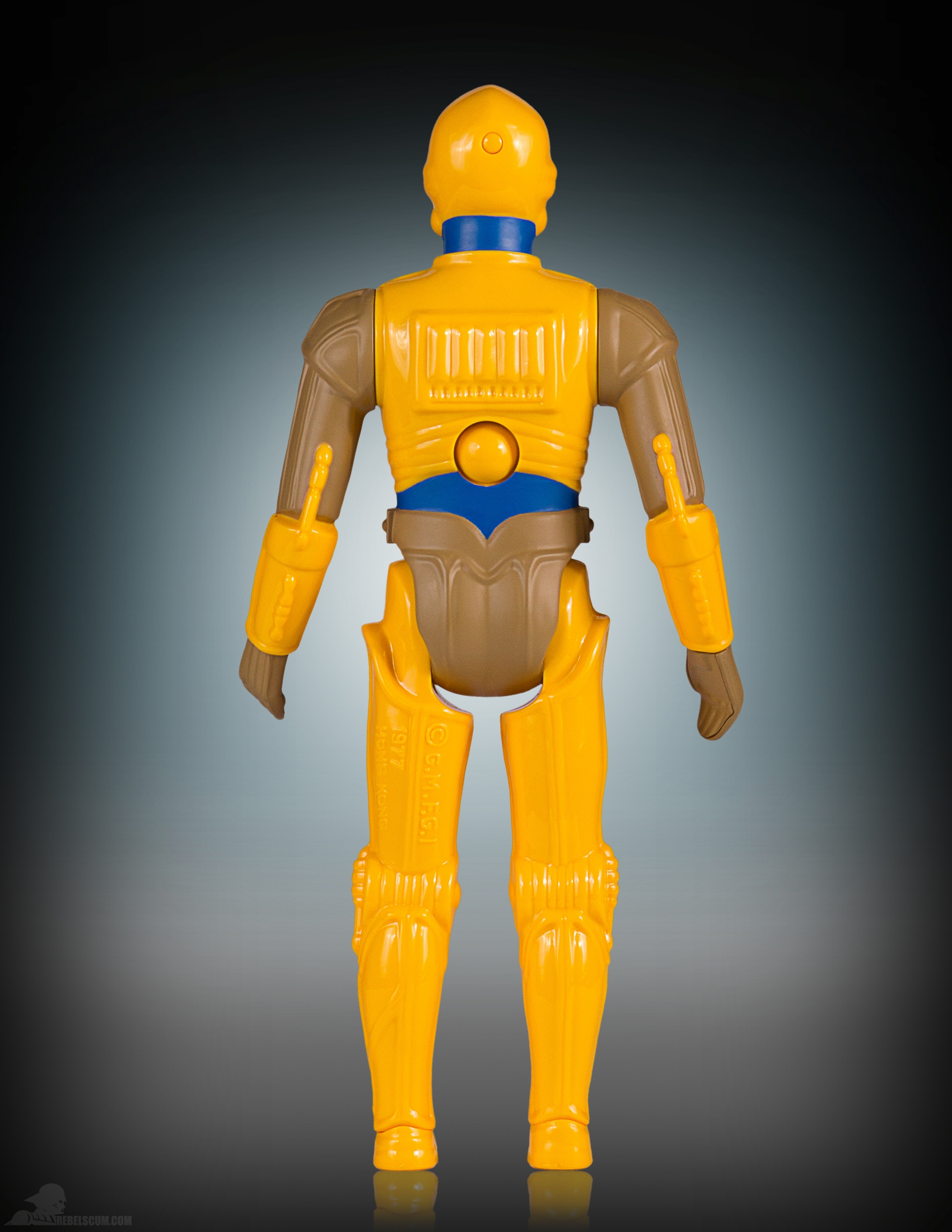 Droids-C-3PO-Jumbo-Kenner-Gentle-Giant-First-Look-Star-Wars-004.jpg