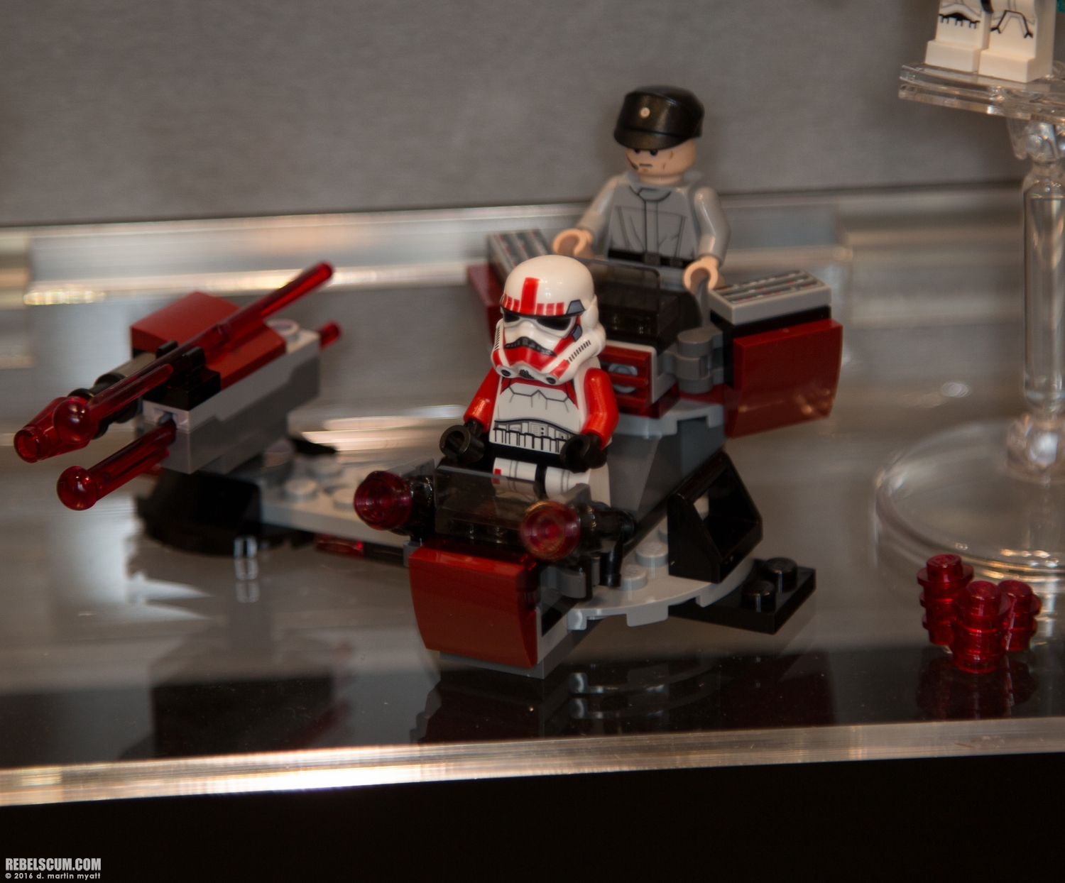 LEGO-2015-International-Toy-Fair-Star-Wars-044.jpg