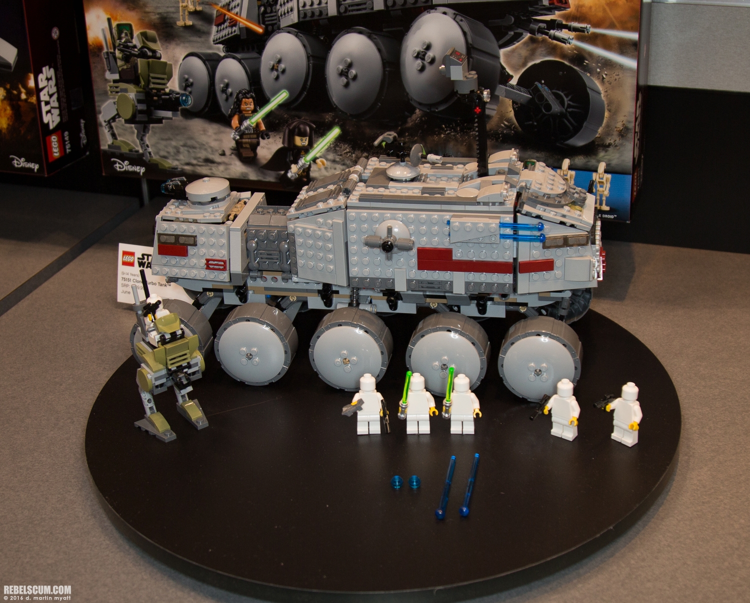 LEGO-2015-International-Toy-Fair-Star-Wars-101.jpg