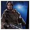 Hot-Toys-MMS405-Jyn-Erso-Deluxe-Collectible-Figure-008.jpg