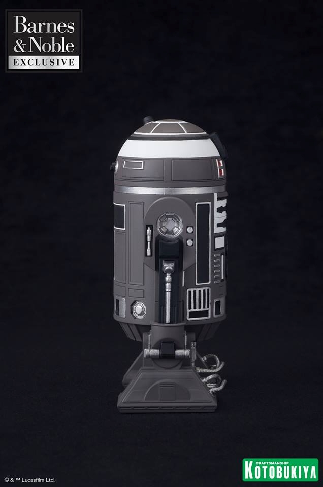 kotobukiya-r2-q2-artfx-plus-statue-barnes-and-noble-exclusive-100416-005.jpg