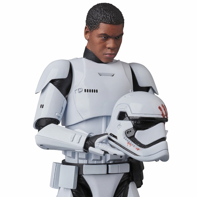 Medicom-MAFEX-Star-Wars-The-Force-Awakens-Finn-FN-2187-002.jpg