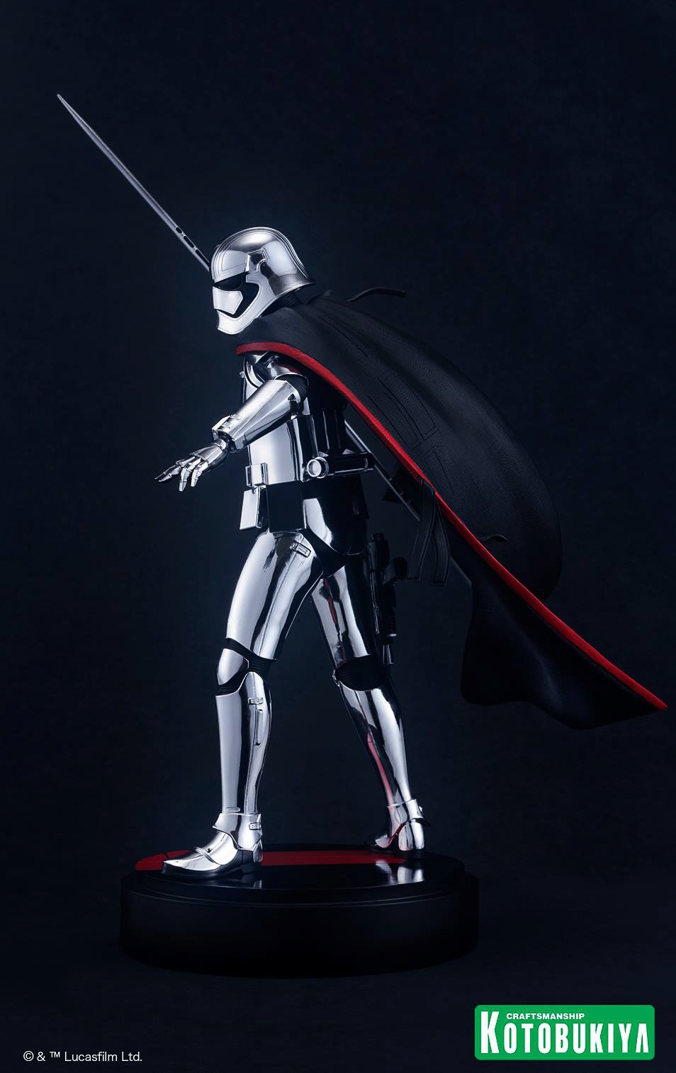 Kotobukiya-The-Last-Jedi-Captain-Phasma-ARTFX-Statue-004.jpg