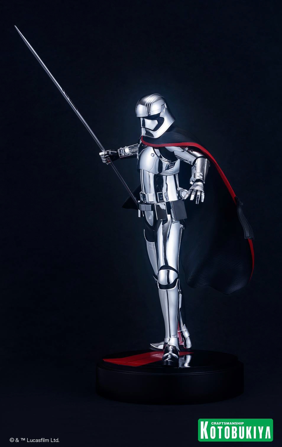 Kotobukiya-The-Last-Jedi-Captain-Phasma-ARTFX-Statue-005.jpg