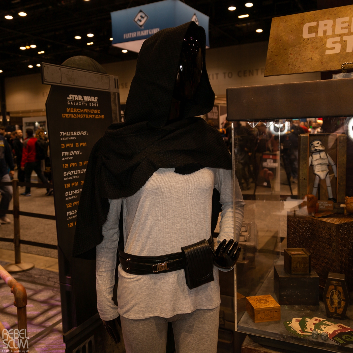 Galaxys-Edge-Star-Wars-Celebration-Chicago-2019-025.jpg