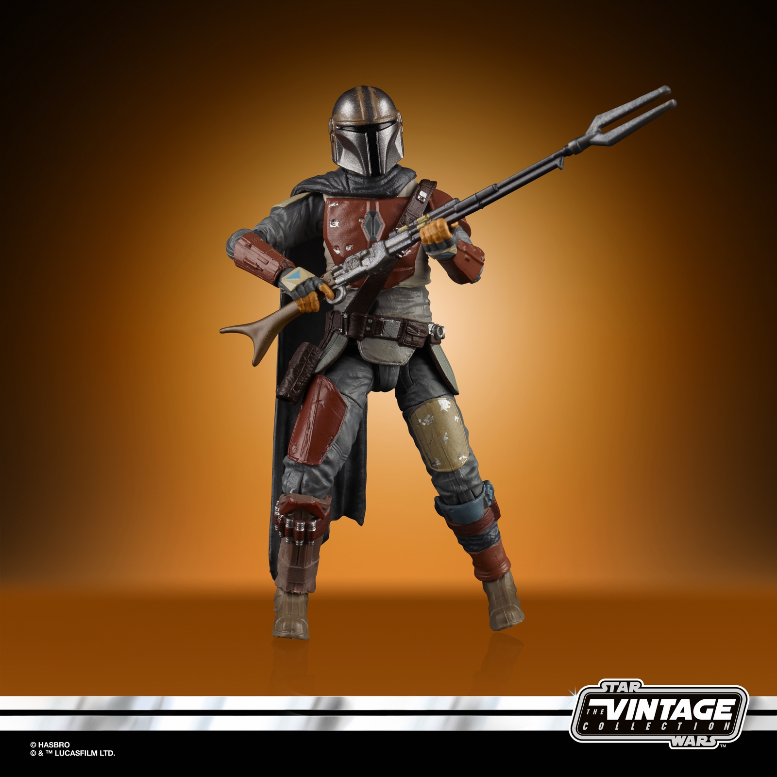 STAR WARS THE VINTAGE COLLECTION 3.75-INCH THE MANDALORIAN Figure - oop(2).jpg