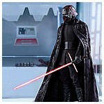 Hot Toys - SW9 - Kylo Ren_PR15.jpg