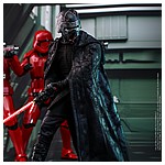 Hot Toys - SW9 - Kylo Ren_PR18.jpg