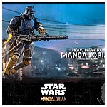 Hot Toys - SW The Mandalorian - Heavy Infantry Mandalorian_PR19.jpg