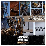 Hot Toys - SW The Mandalorian - Heavy Infantry Mandalorian_PR25.jpg