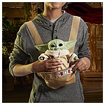 STAR WARS THE CHILD ANIMATRONIC EDITION WITH 3-IN-1 CARRIER - lifestyle (7).jpg