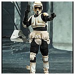 Hot Toys - SWM - Scout Trooper Collectible Figure_PR2.jpg