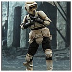 Hot Toys - SWM - Scout Trooper Collectible Figure_PR3.jpg
