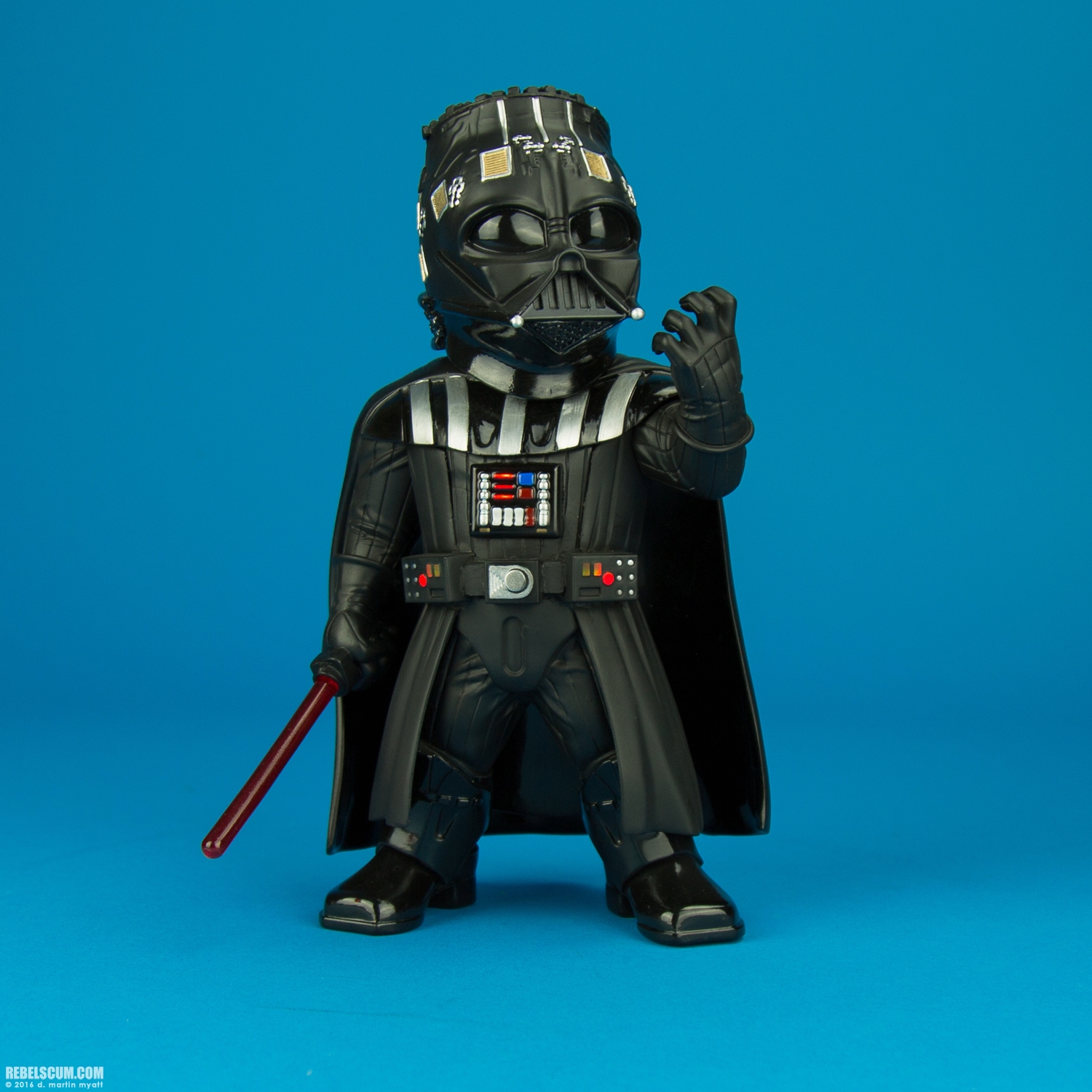 Darth-Vader-EA-010-Beast-Kingdom-Egg-Attack-Statue-005.jpg