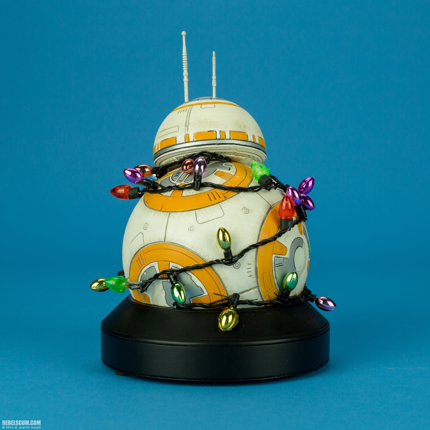 BB-8-2016-Holiday-Gift-Mini-Bust-Gentle-Giant-Ltd-004.jpg