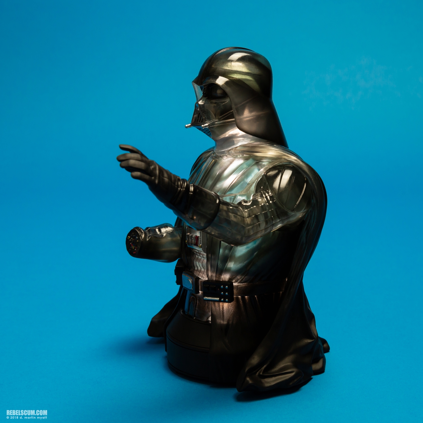 Darth-Vader-Emperors-Wrath-Mini-Bust-Gentle-Giant-007.jpg