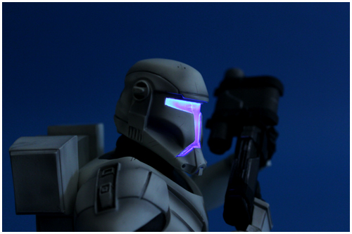 Republic Commando With Light-Up Visor Mini Bust (2012 Premium Guild Members' Gift)