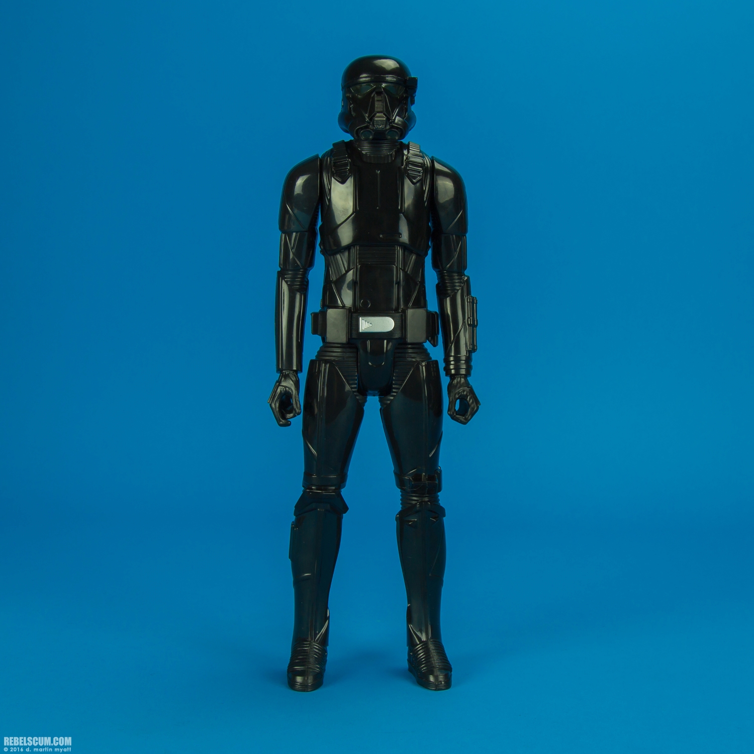 Titan-Imperial-Death-Trooper-Rogue-One-Hasbro-001.jpg