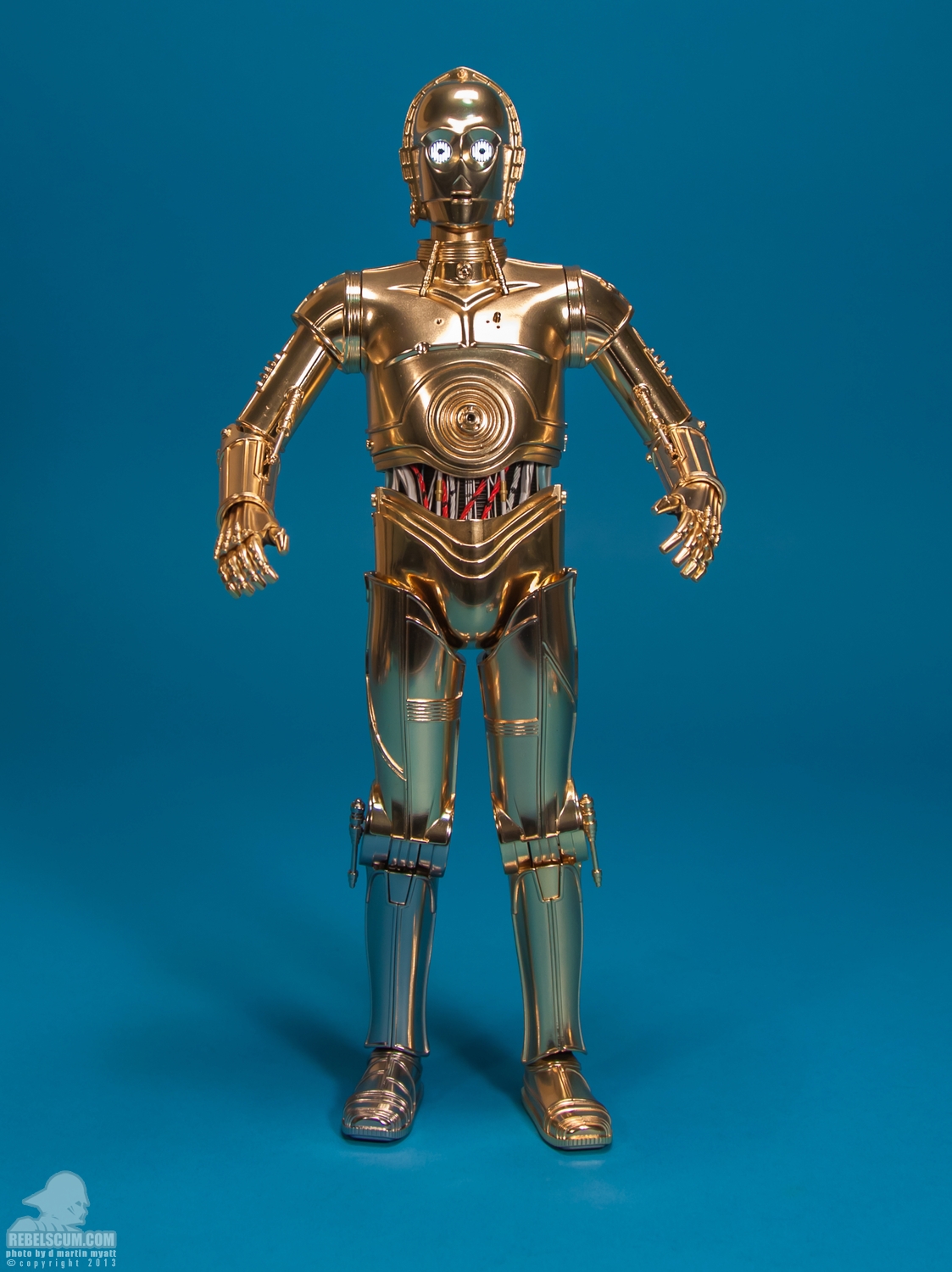 Tamashii-Nations-C-3PO-Perfect-Model-Chogokin-Figure-001.jpg