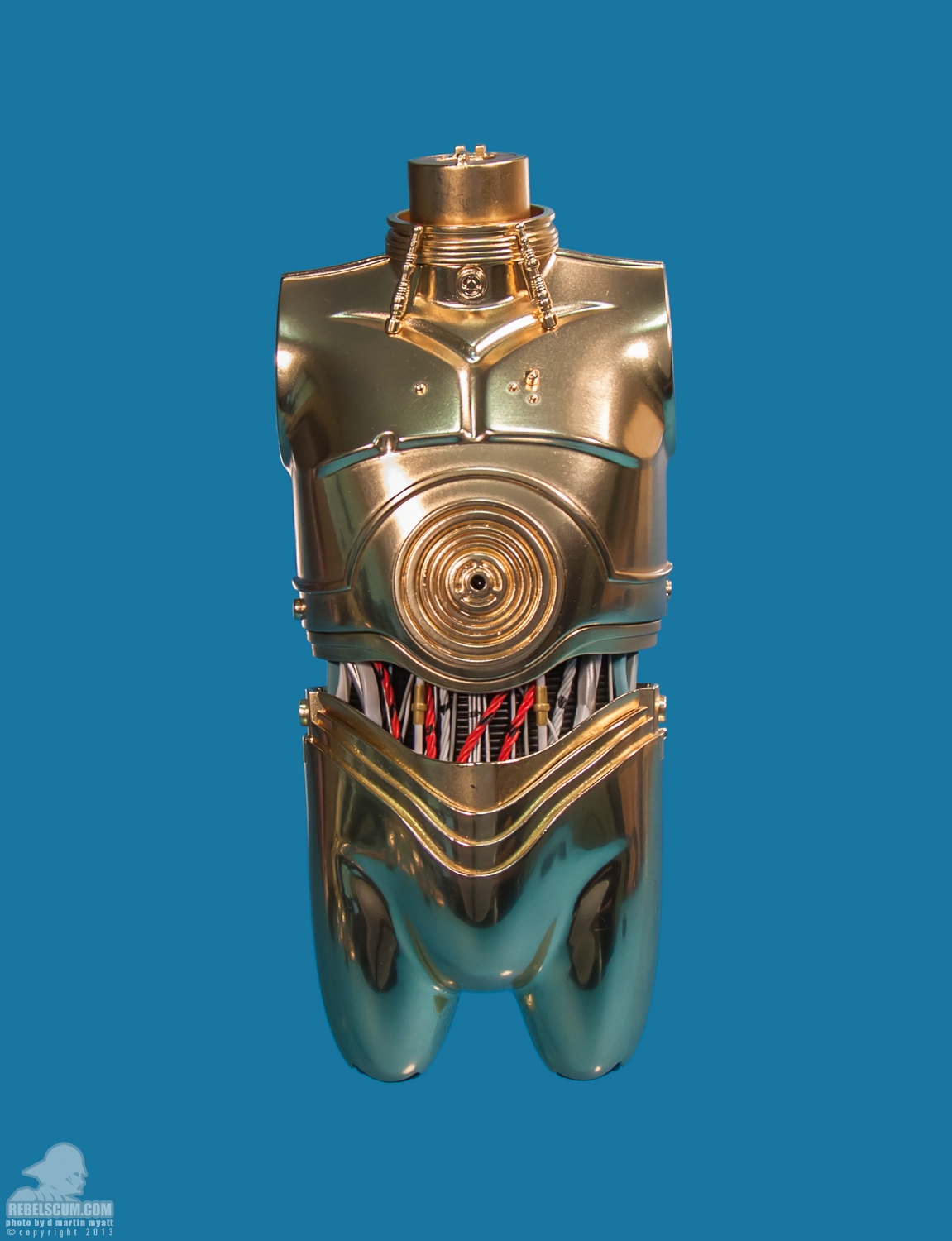 Tamashii-Nations-C-3PO-Perfect-Model-Chogokin-Figure-011.jpg