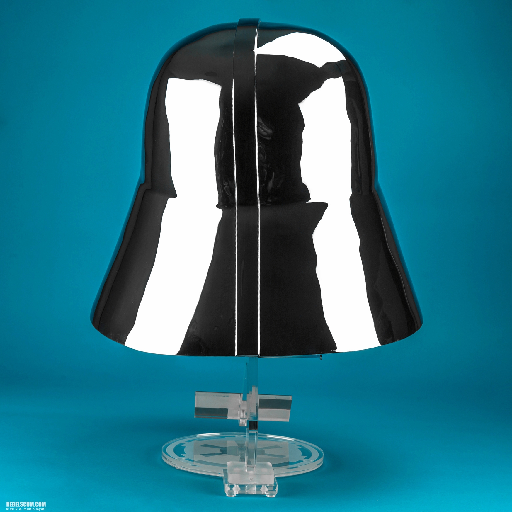 Darth-Vader-Helmet-EFX-Collectibles-40th-Anniversary-Chrome-004.jpg