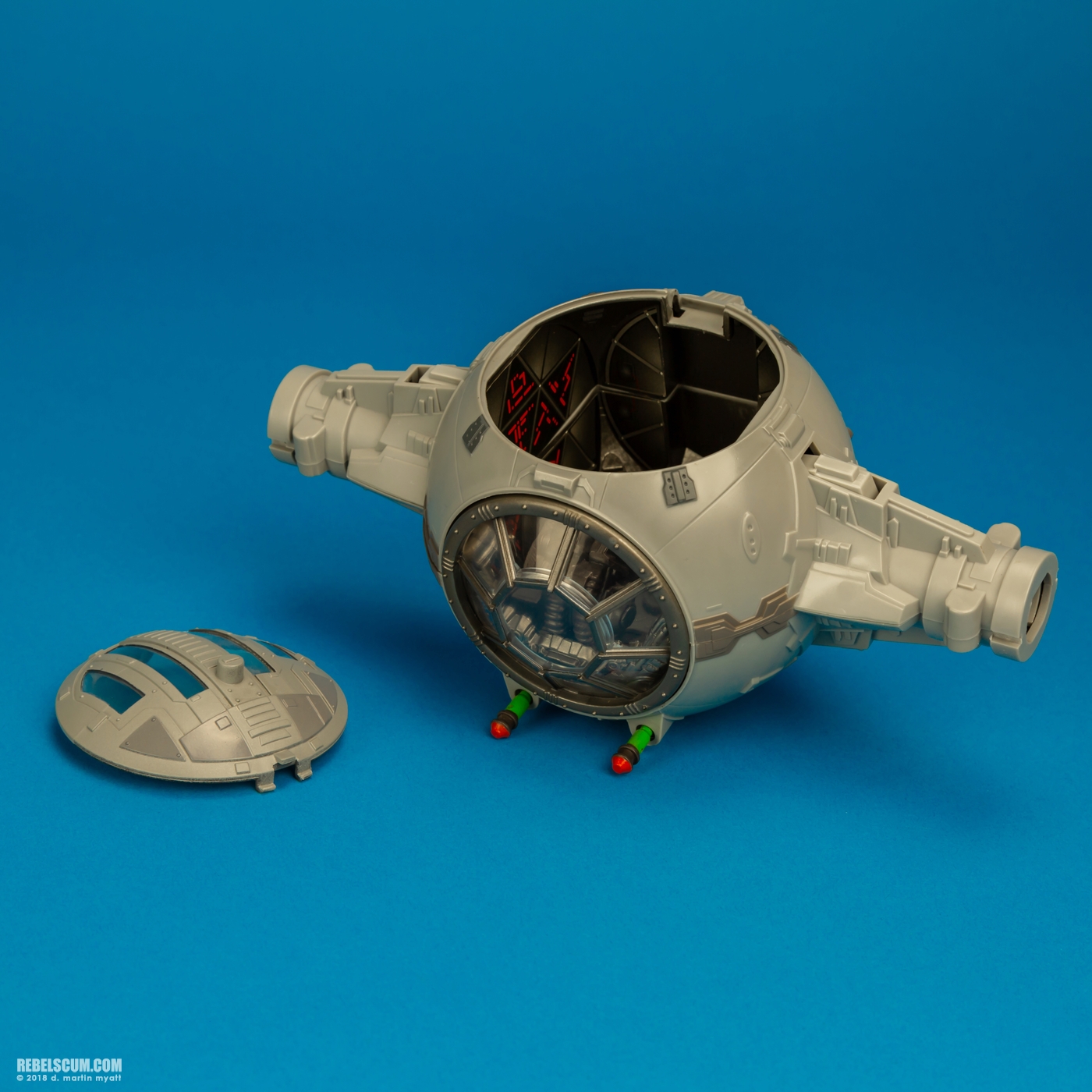 Imperial-TIE-Fighter-Star-Wars-The-Vintage-Collection-hasbro-008.jpg