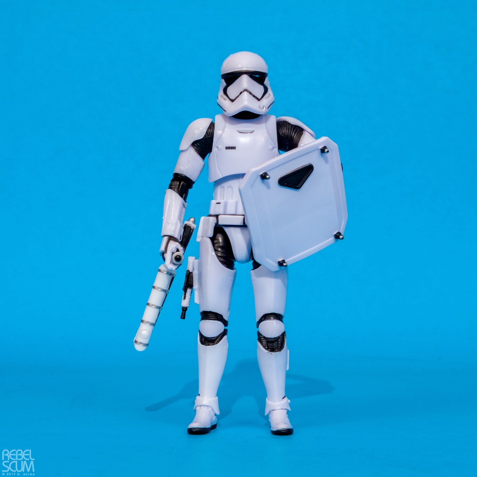 The-Black-Series-First-Order-Stormtrooper-005.jpg