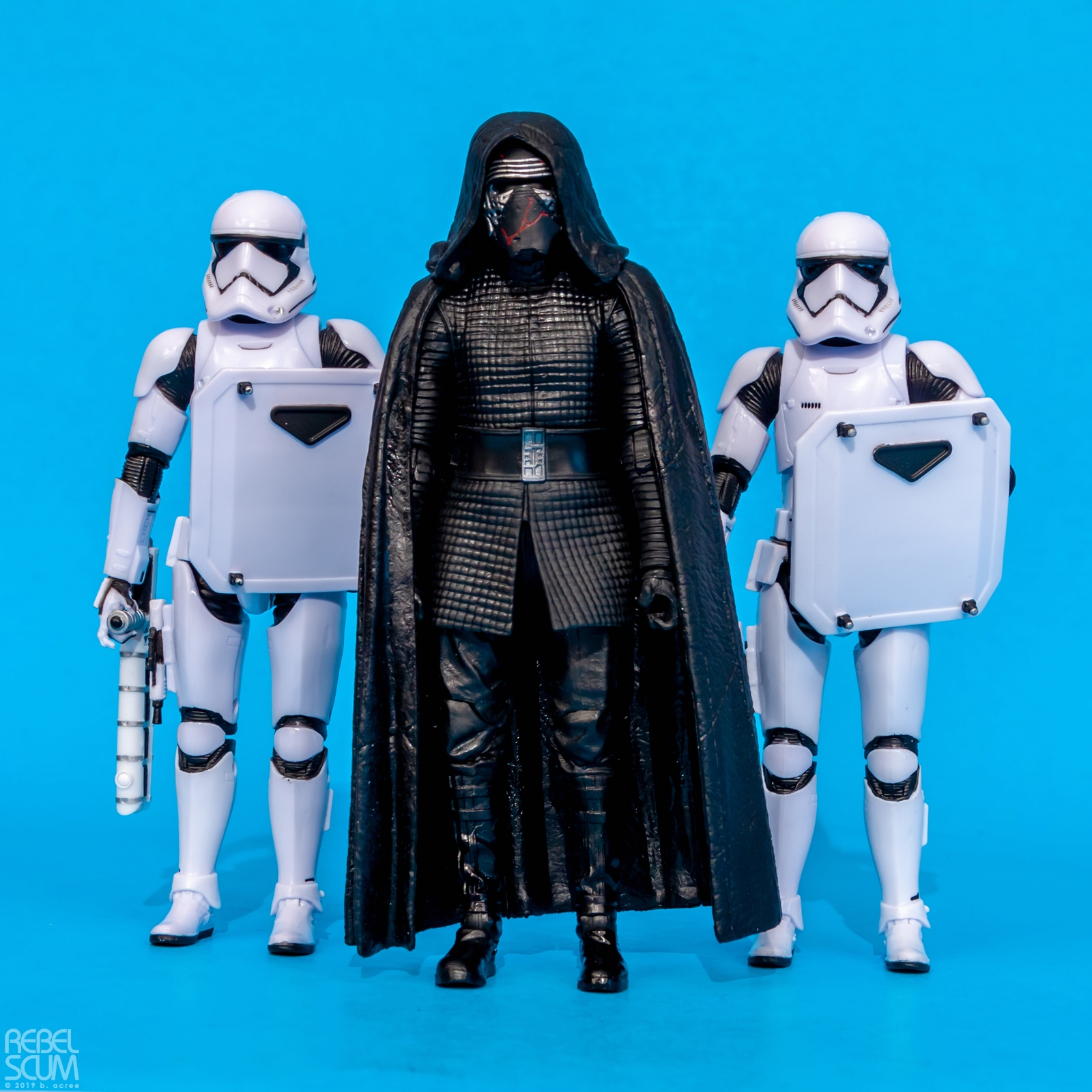 The-Black-Series-First-Order-Stormtrooper-013.jpg