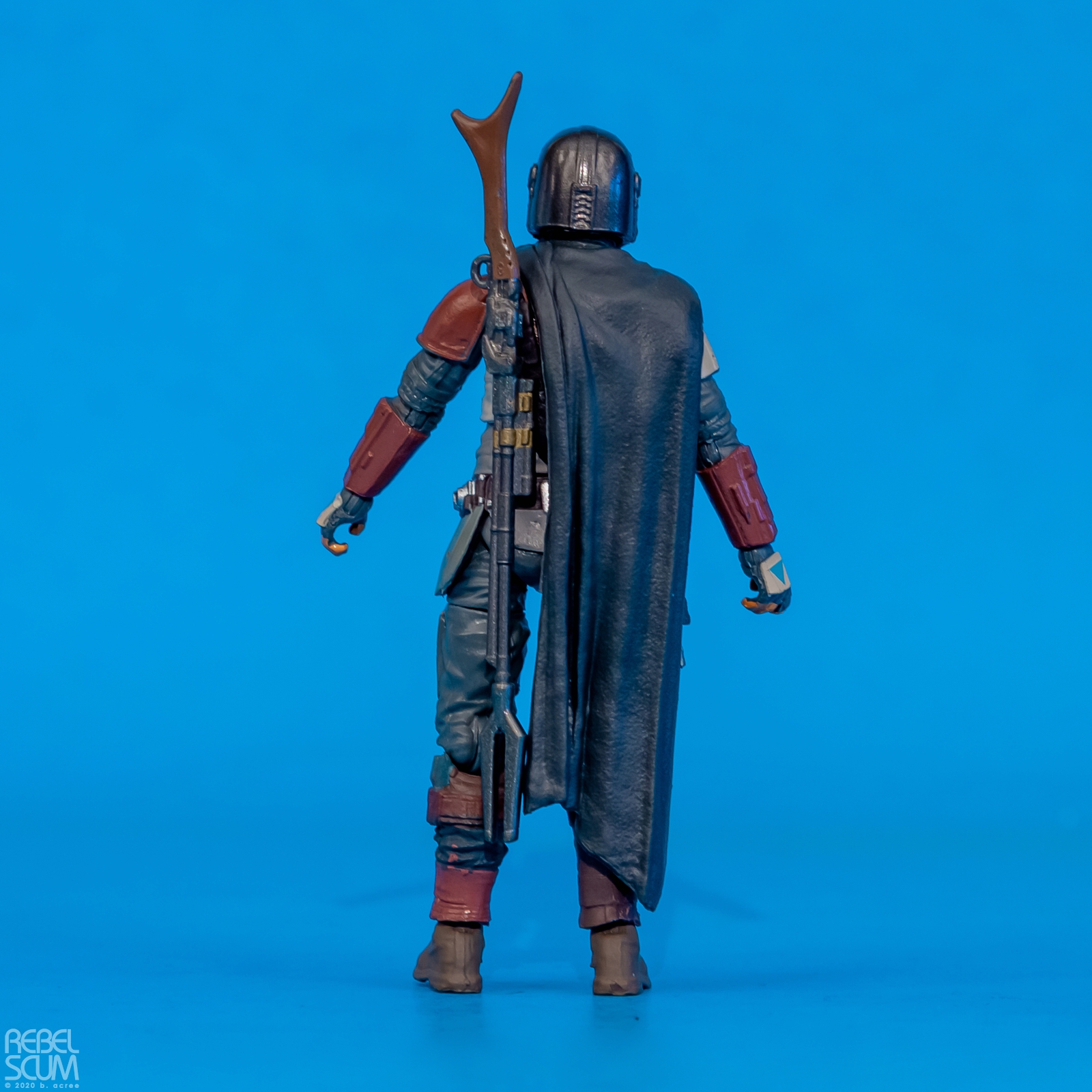 The-Vintage-Collection-VC166-The-Mandalorian-008.jpg