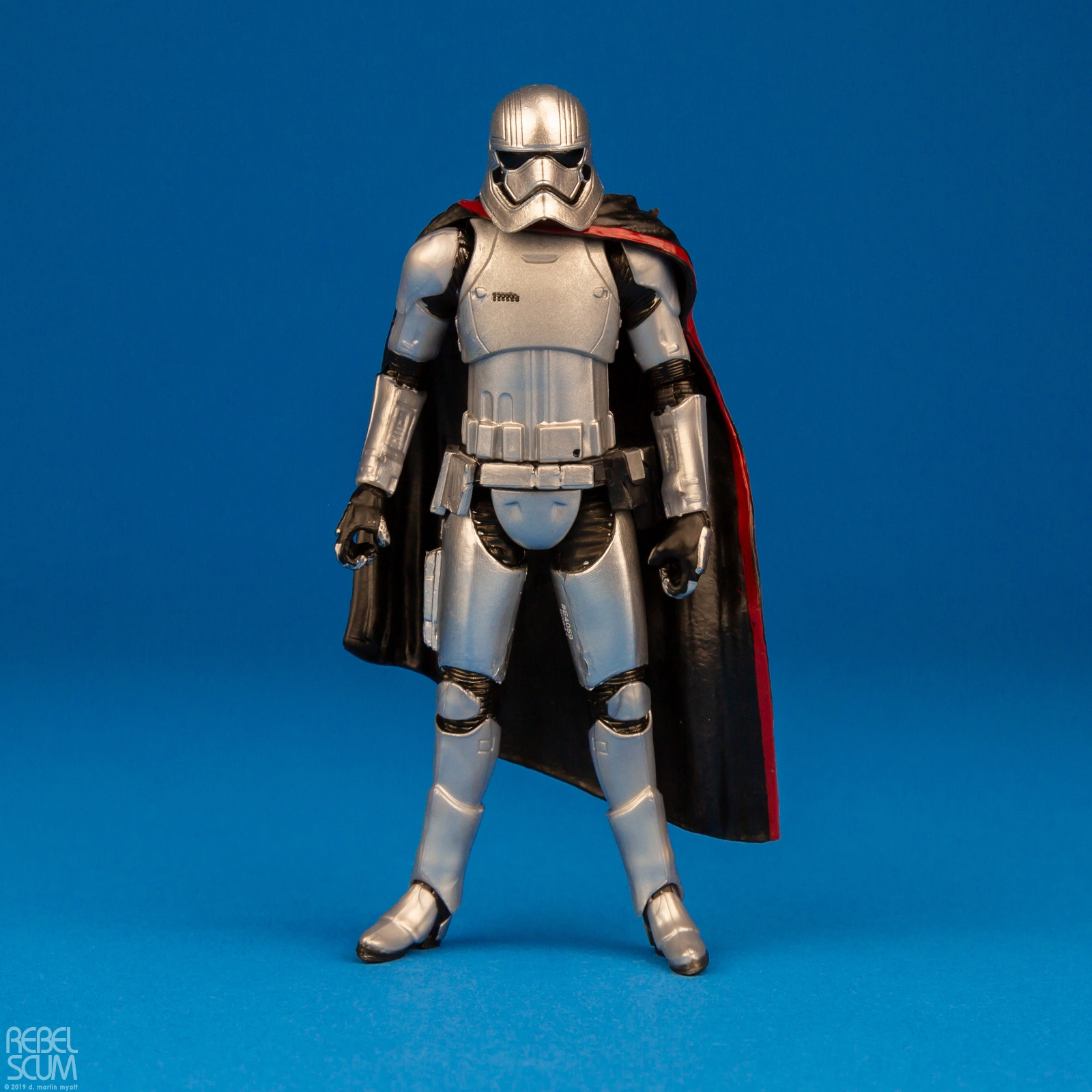 VC142-Captain-Phasma-The-Vintage-Collection-Star-Wars-005.jpg