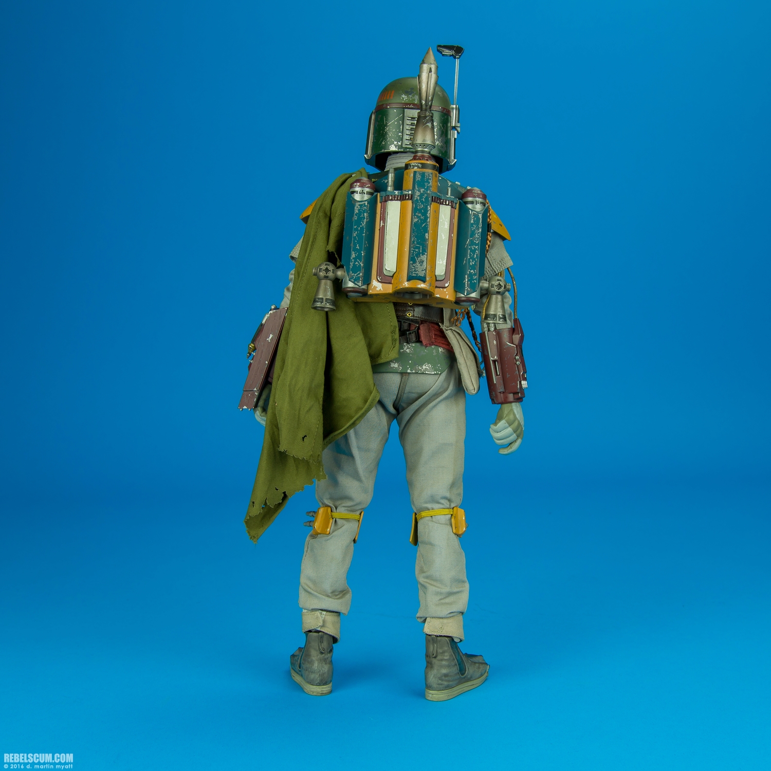 Hot-Toys-MMS313-Boba-Fett-Deluxe-Collectible-Figure-004.jpg