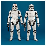MMS367-Finn-First-Order-Stormtrooper-Version-Hot-Toys-015.jpg