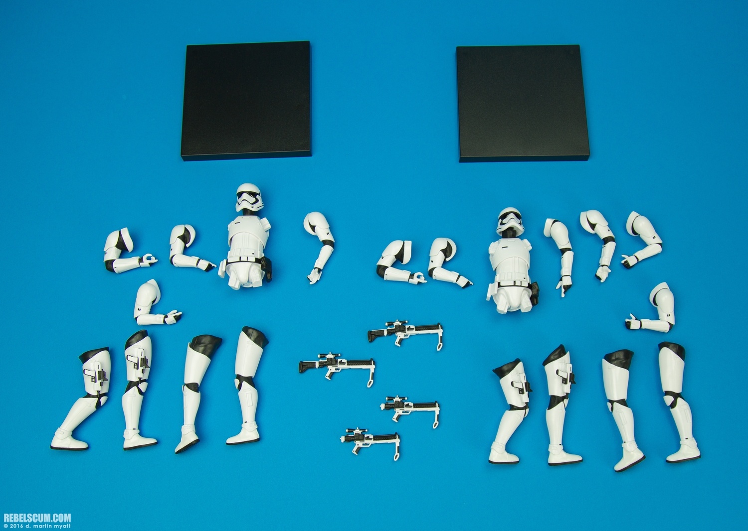 First-Order-Stormtrooper-ARTFX-Two-Pack-Kotobukiya-017.jpg