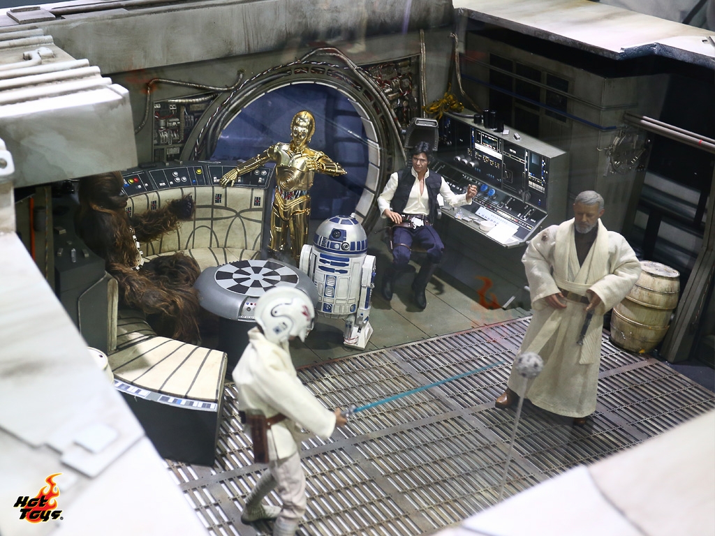 Hot Toys-Ani-Com-and-Games-Hong-Kong-003.jpg