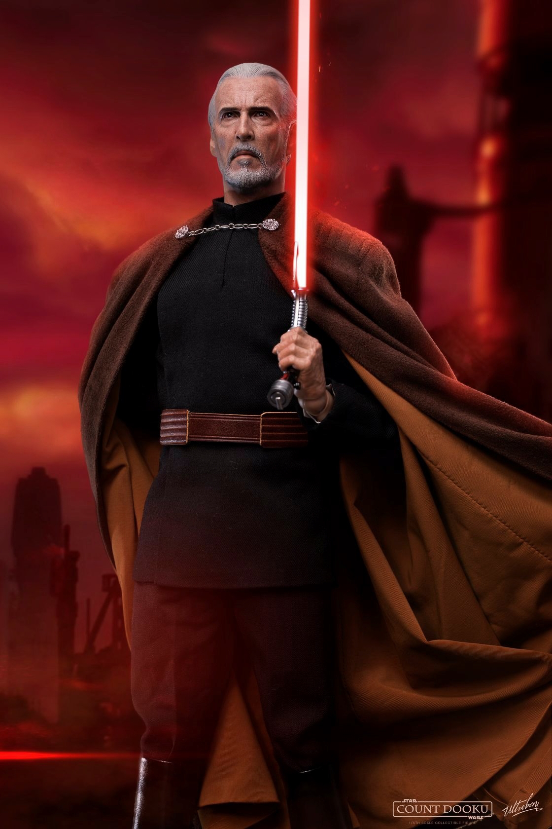 Count-Dooku-Hot-Toys-Final-Photography-013.jpg