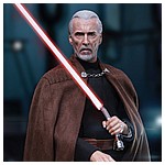 Count-Dooku-Hot-Toys-Final-Photography-022.jpg