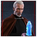 Count-Dooku-Hot-Toys-Final-Photography-040.jpg