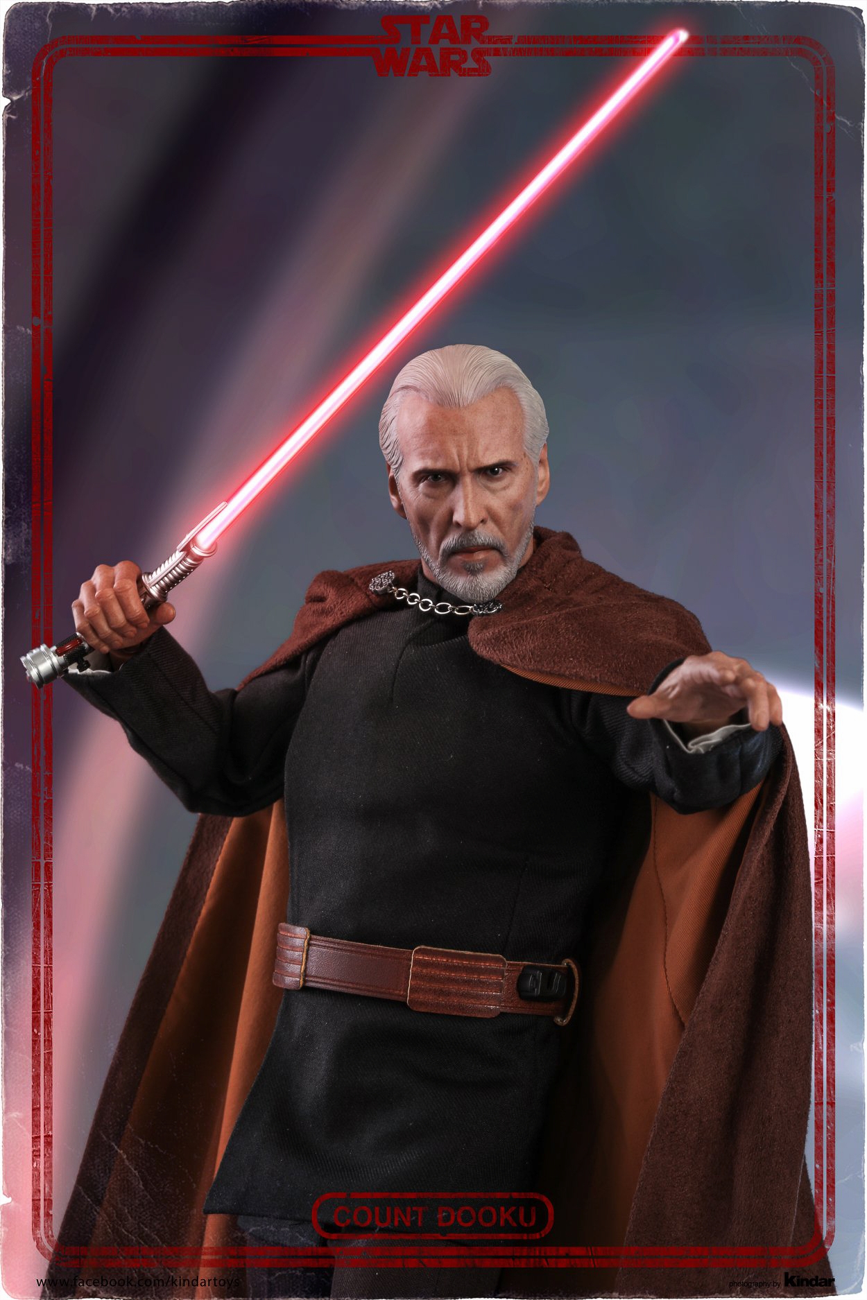 Count-Dooku-Hot-Toys-Final-Photography-044.jpg