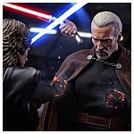 Count-Dooku-Hot-Toys-Final-Photography-051.jpg