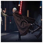 Count-Dooku-Hot-Toys-Final-Photography-052.jpg