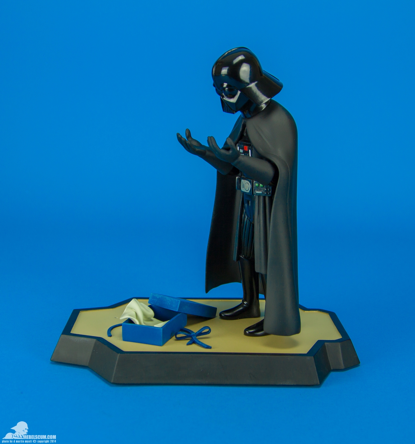 Darth-Vader-And-Son-Deluxe-Maquette-Gentle-Giant-Ltd-017.jpg