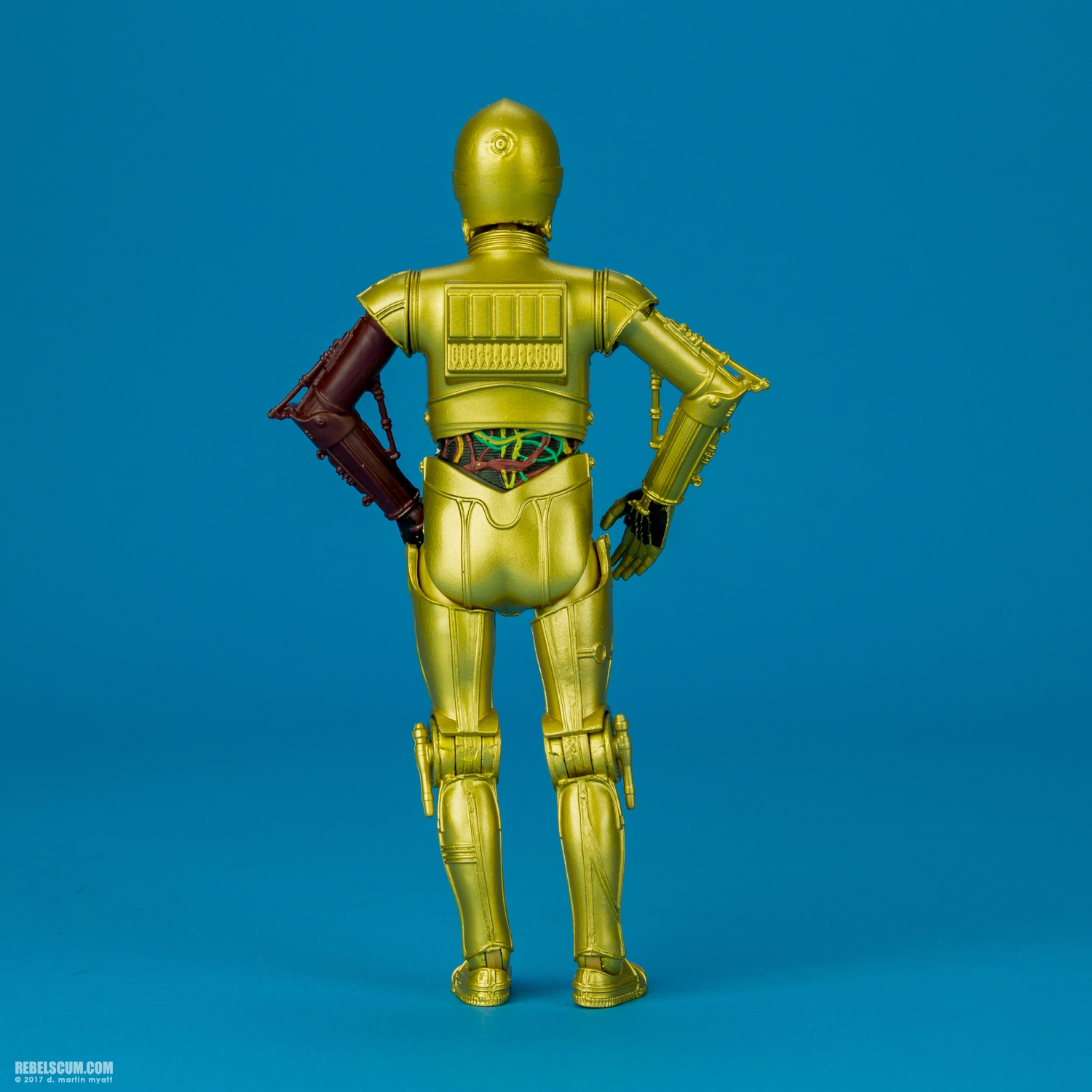 C-3PO-Resistance-Base-Black-Series-Dark-Arm-004.jpg