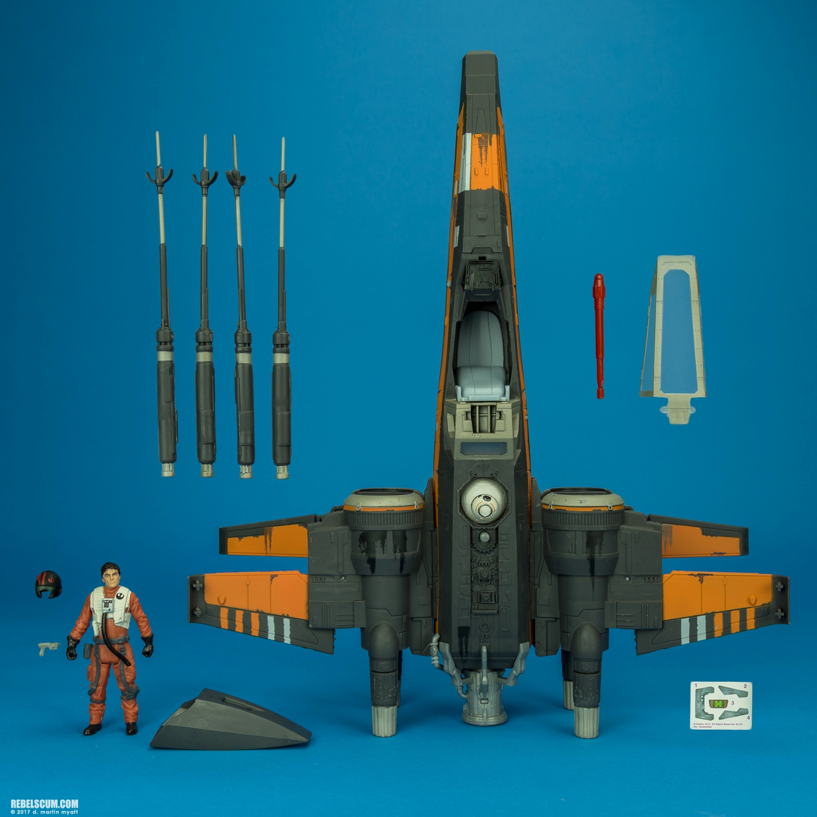 Poes-Boosted-X-Wing-Fighter-The-Last-Jedi-Hasbro-020.jpg
