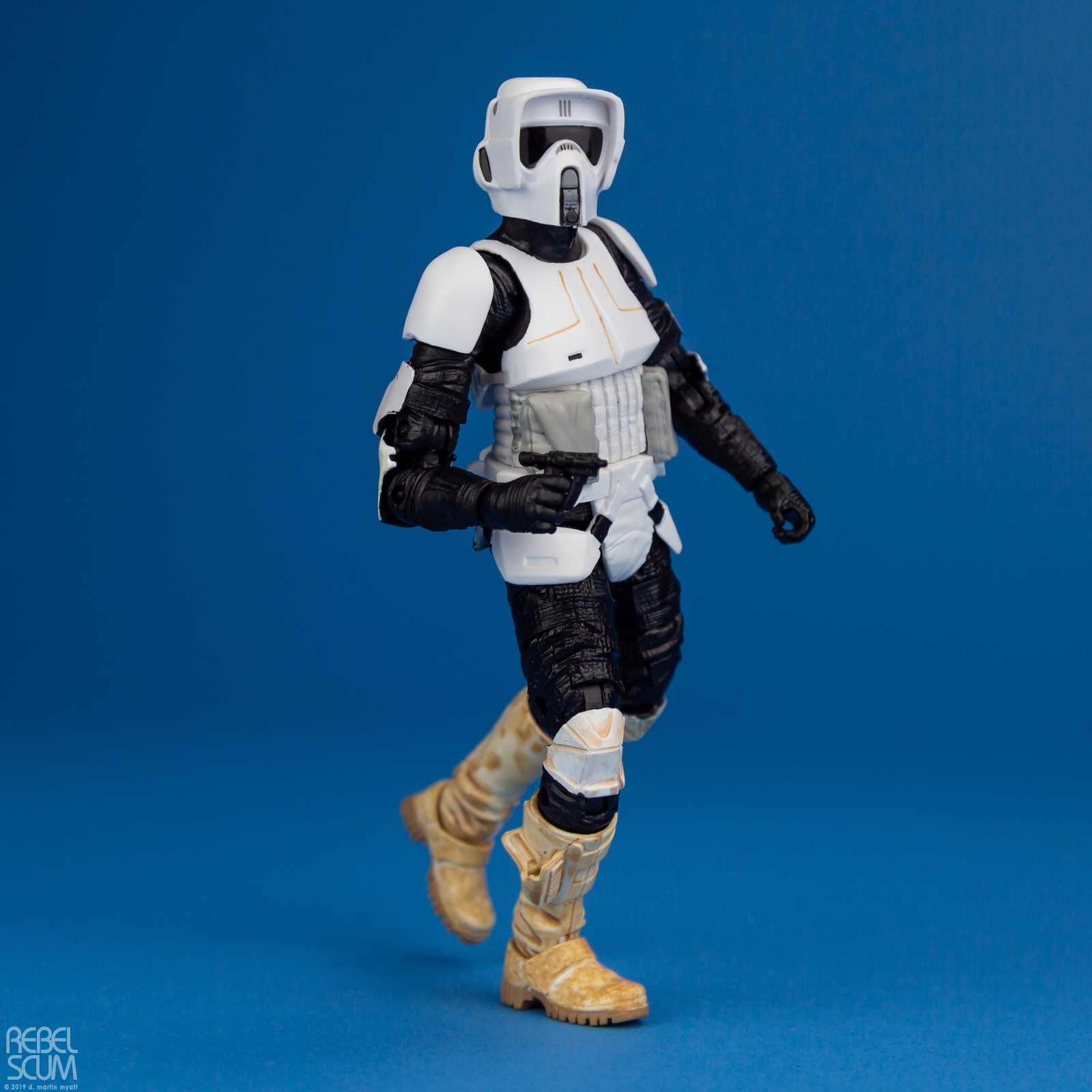 Scout-Trooper-The-Black-Series-Archive-009.jpg