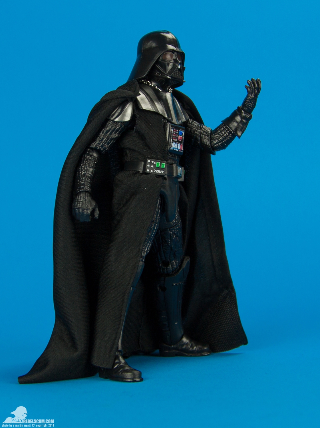 02-Darth-Vader-The-Black-Series-6-inches-Hasbro-002.jpg
