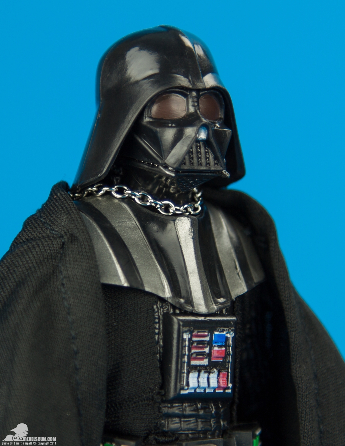02-Darth-Vader-The-Black-Series-6-inches-Hasbro-006.jpg