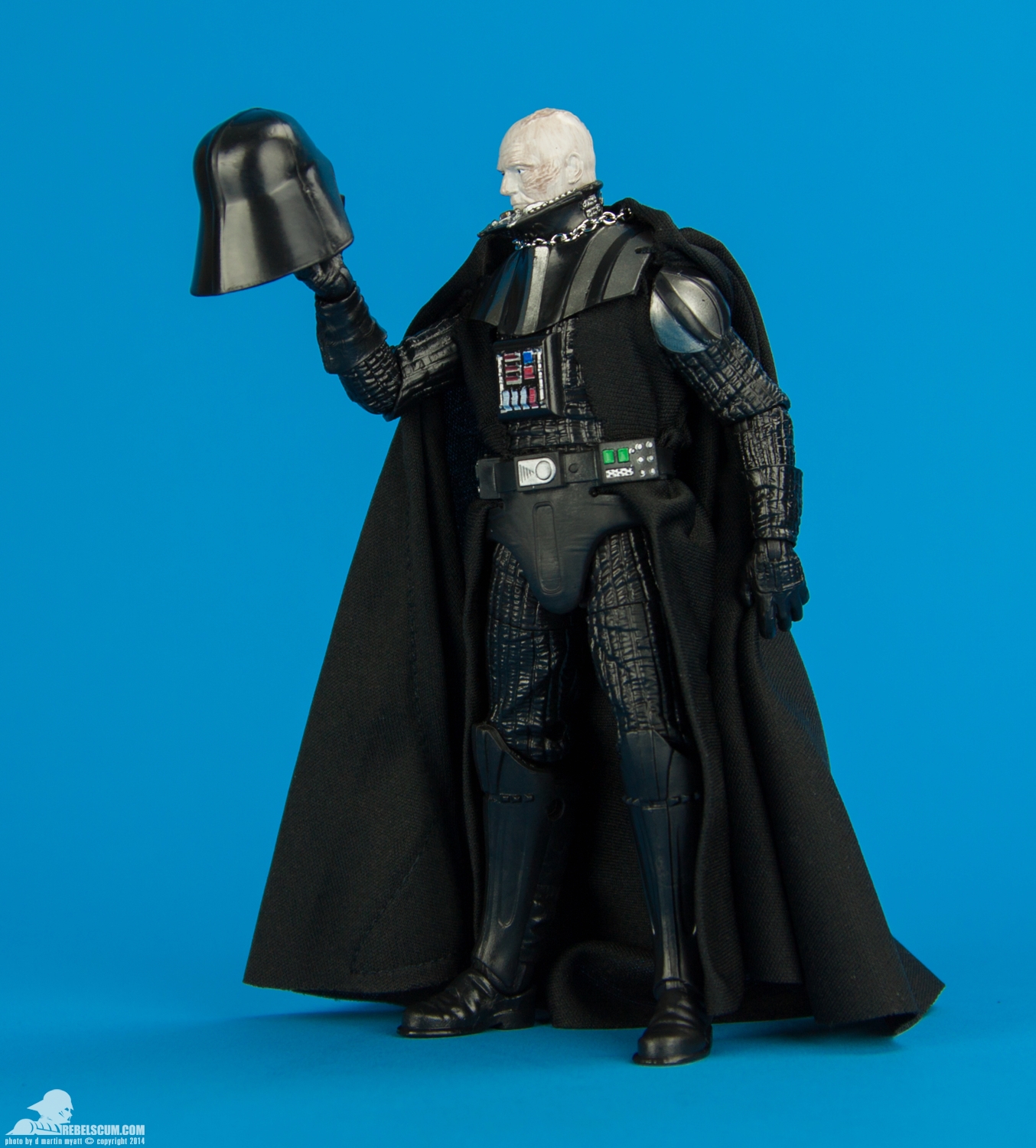 02-Darth-Vader-The-Black-Series-6-inches-Hasbro-020.jpg