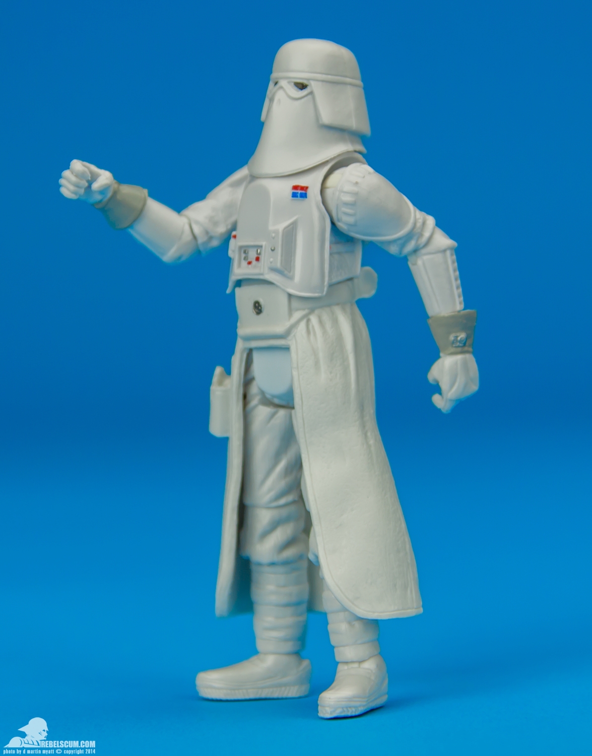 24-Snowtrooper-Commander-The-Black-Series-Hasbro-003.jpg